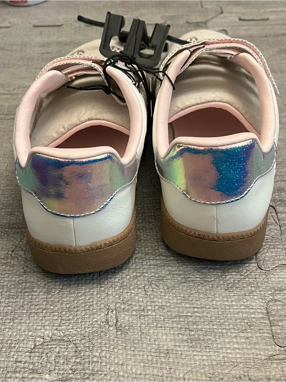 Madden NYC Girls Low Top Athletic Sneakers Hook & Loop Strap White Pink Gray